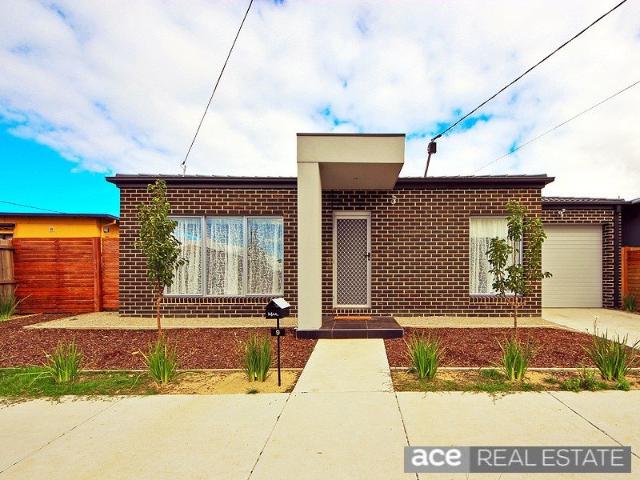 STYLISH, SPACIOUS AND TOTALLY UNIQUE!