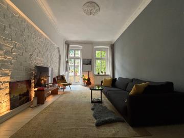 Stylish & Spacious Apartment in Trendy Prenzlauer Berg near Friedrichshain Park
