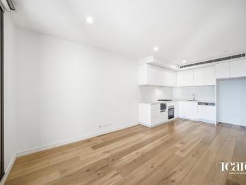 Stylish, Spacious & Convenient Living in the Heart of Doncaster East