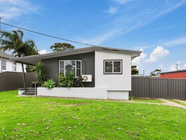 Stylish & Spacious Family Home in Prime Location!
