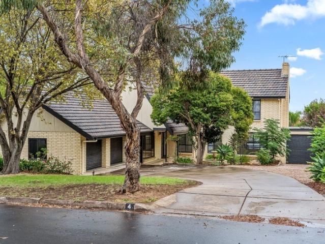 Stylish & Spacious Family Home with Pool Ready to Enjoy!