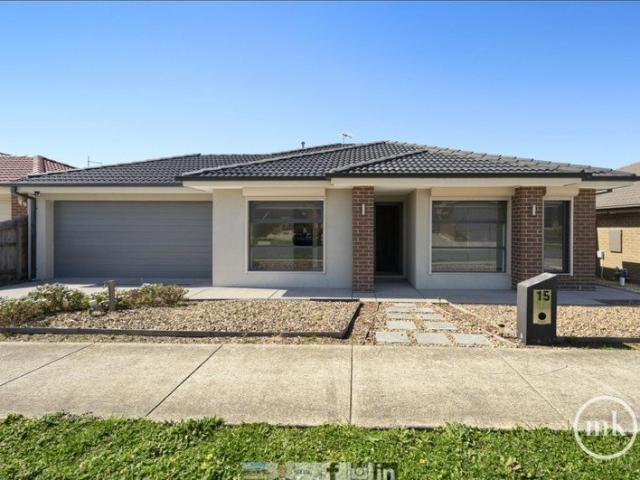 Stylish & Spacious Family Living in Doreen