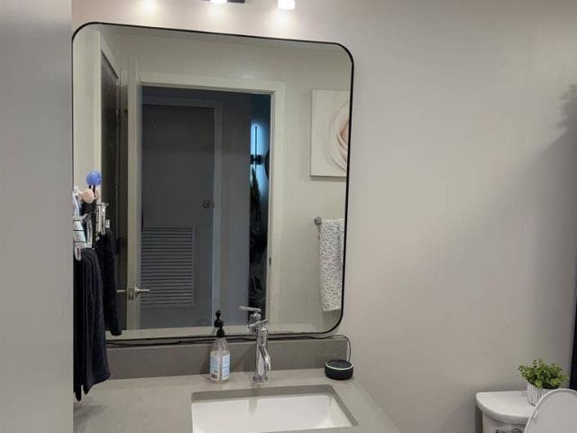 Stylish, spacious high rise
