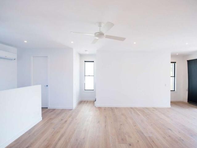 Stylish, Spacious Luxury Tri Level Townhouse