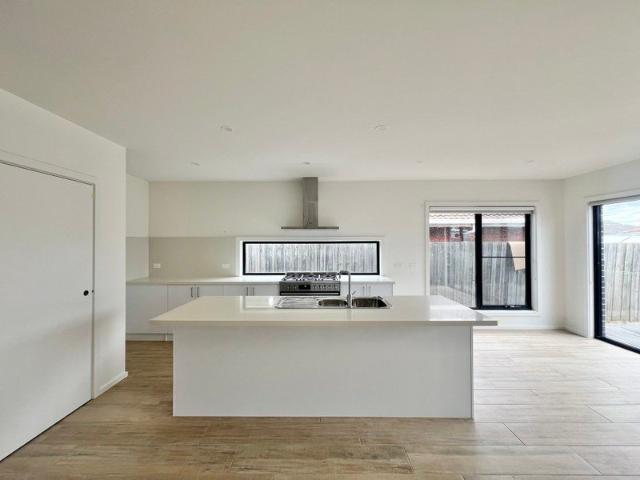 Stylish, Spacious Living in a Convenient Location