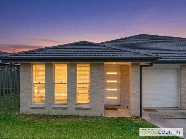 Stylish, Spacious & Low Maintenance Living