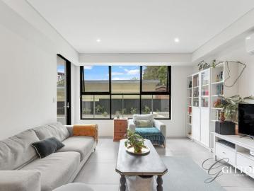 Stylish, Spacious & Perfectly Positioned, Modern Living in the Heart of Gosford