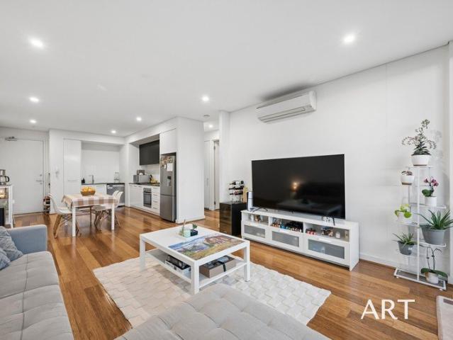 STYLISH, SPACIOUS & PERFECTLY POSITIONED