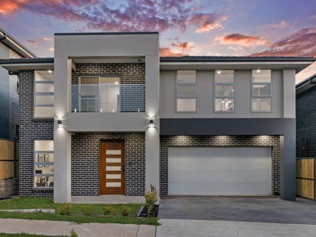 Stylish, Spacious & Perfectly Positioned!