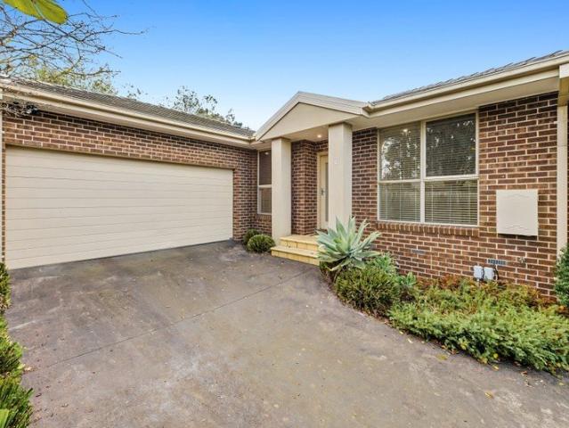 Stylish, Spacious & Superbly Positioned Single level Home In The MWSC Catchment