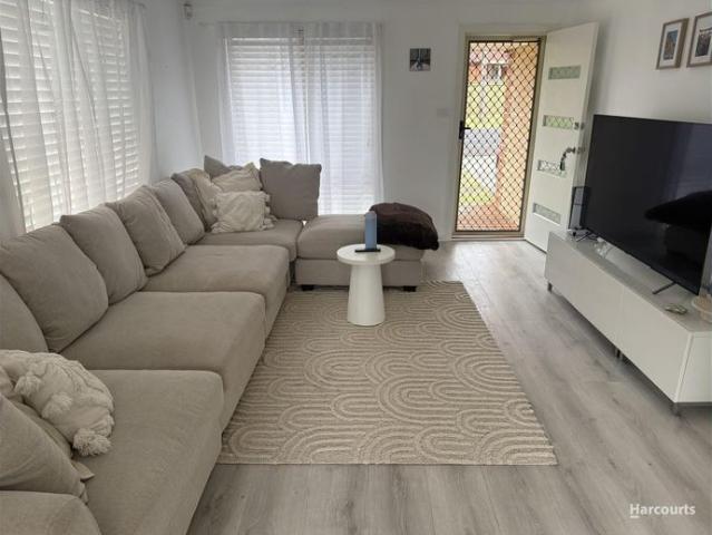 Stylish & Spacious Two Bedroom Townhouse in a Convenient Location