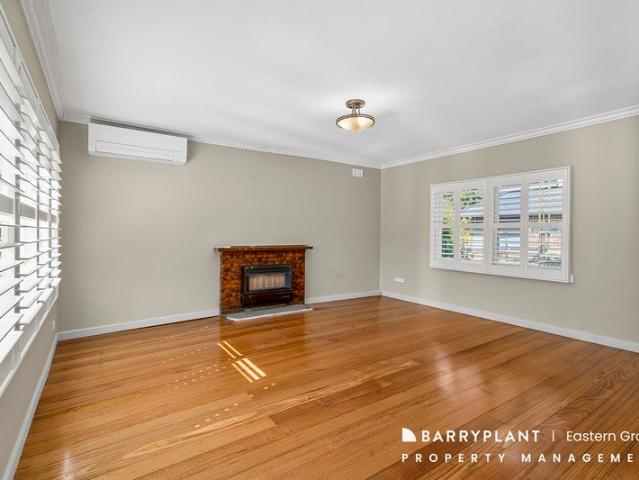 Stylish & Spacious Three Bedroom Home in a Convenient Location