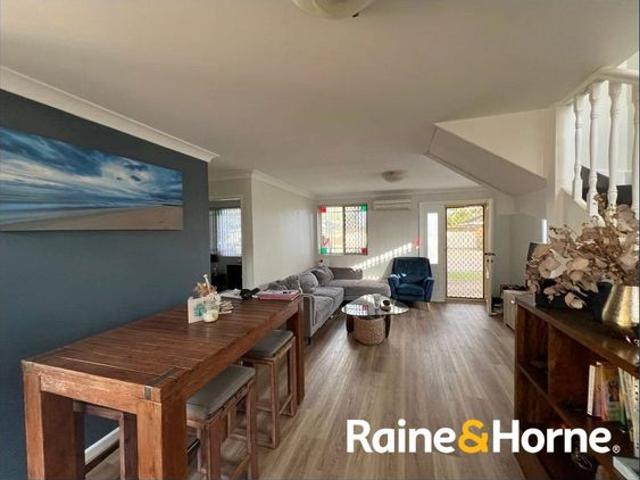 Stylish & Spacious Townhouse