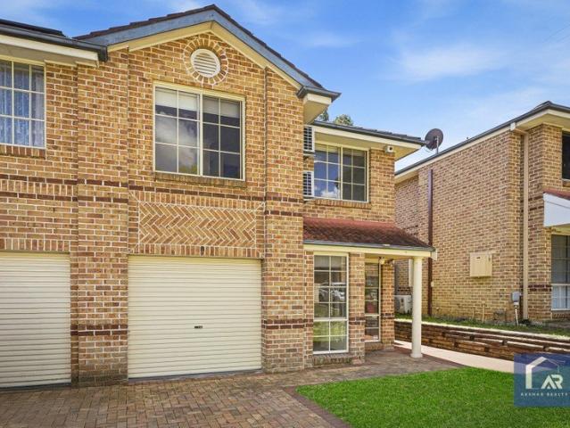 Stylish & Spacious Townhouse in Blacktown