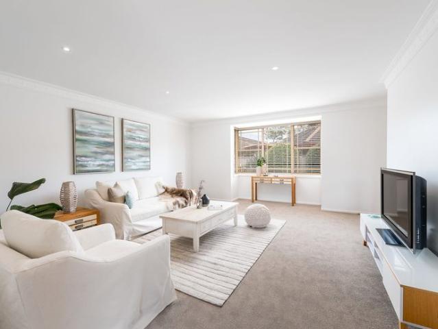 Stylish & Spacious Villa