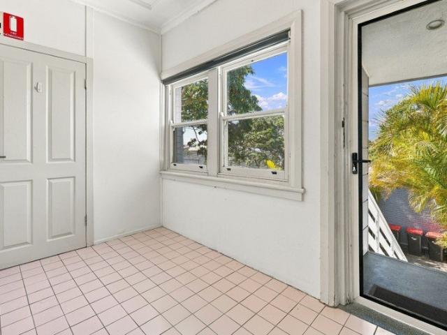 Stylish & Spacious 1 Bedroom + Study Apartment in Prime Location