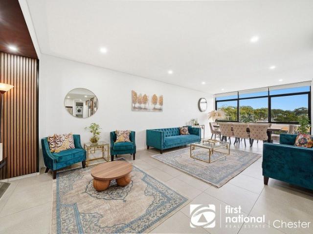 Stylish & Spacious 3 Bedroom Unit