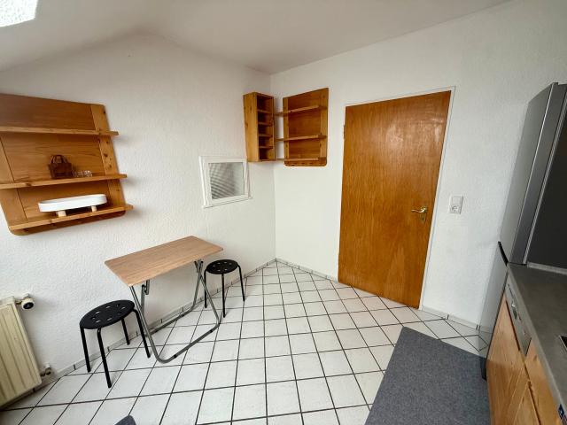 Stylish, spacious 3 room apartment with balcony & parking space in Roßdorf near Darmstadt
