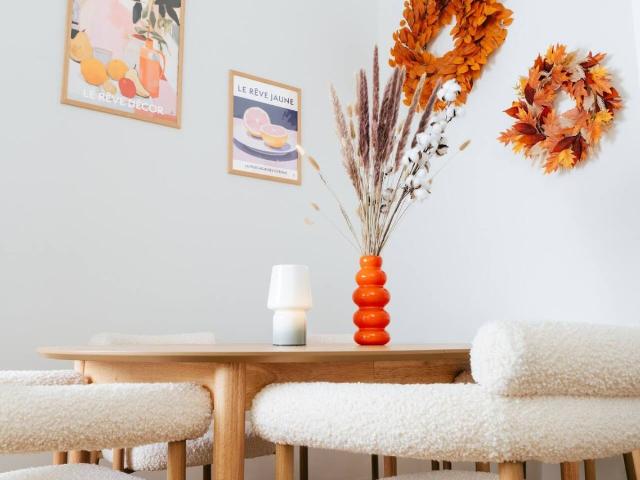 Stylish&Spacious 3BR Apt/Balcony&Parking Available, Graz Amsterdam Apartments for Rent