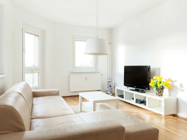 Stylish & spacious 4,5 room apartment near the river