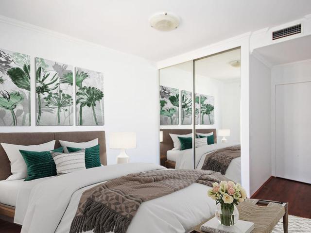 Stylish Split Level 2 bed Apartment in Prime Balmain Location