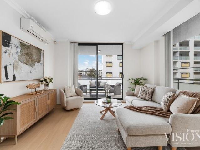 Stylish Two Bedroom Apartment with Brand New Timber Flooring in Prime Location