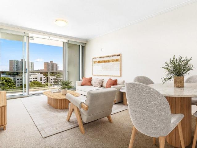 Stylish Two Bedroom Apartment with City Views For Sale