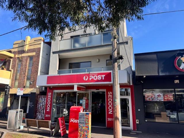 Stylish Two Bedroom Apartment with City Views in the Heart of Seddon