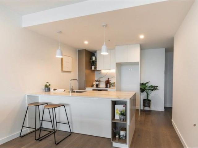 Stylish Two Bedroom Apartment with Two Car Spaces