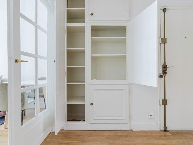 Stylish Two Bedroom Apartment in Auteuil, Paris, Paris Amsterdam Apartments for Rent