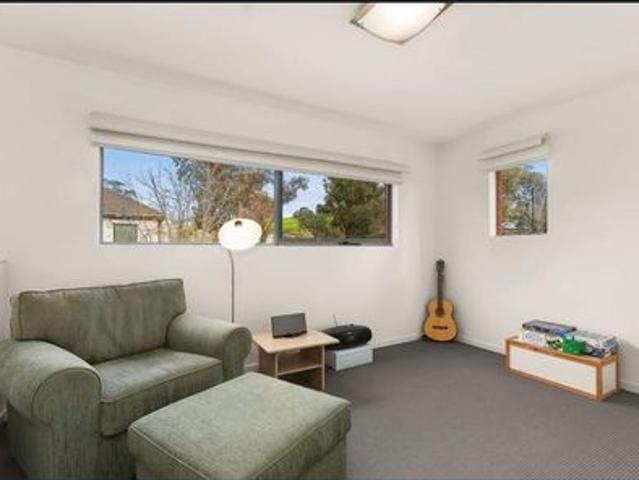 Stylish two bedroom home in a prime lifestyle location