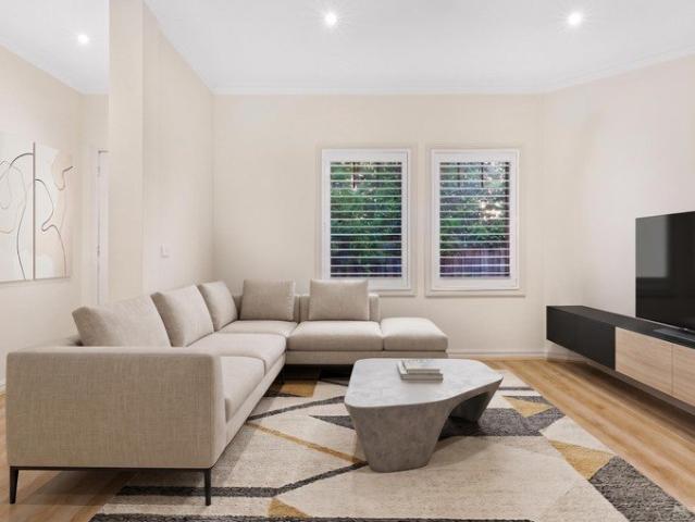 Stylish Two Bedroom Unit in Prime Location