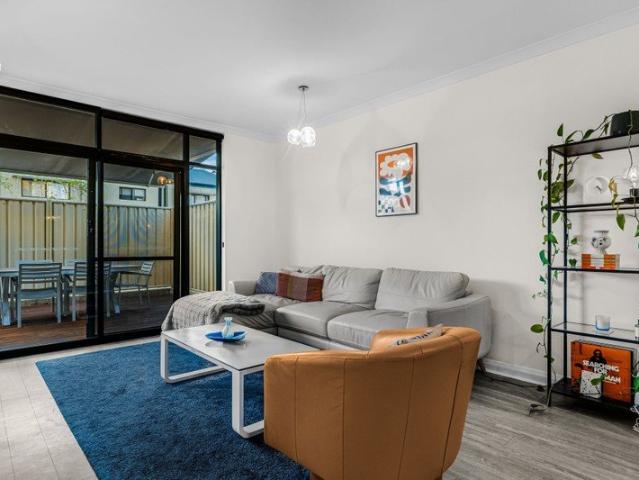 Stylish Two Level Living with a Generous Outdoor Entertaining Area
