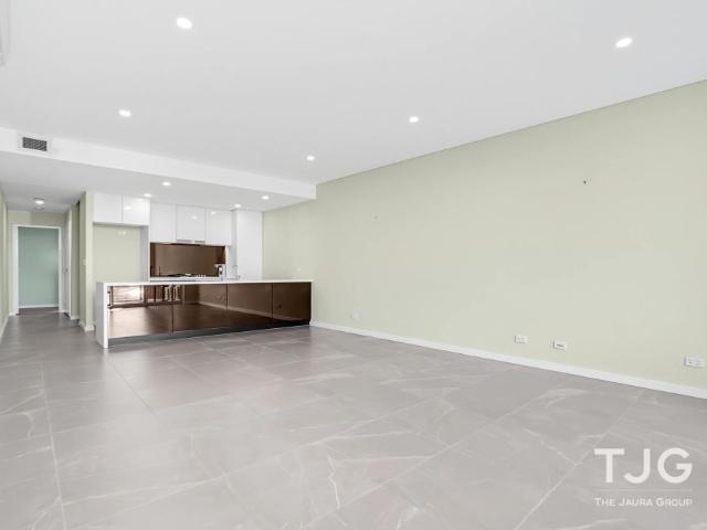 Stylish Two Storey Apartment in the Heart of Rouse Hill