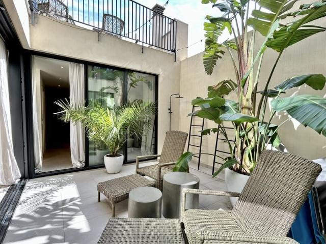 Stylish two storey home with rooftop terrace in El Molinar