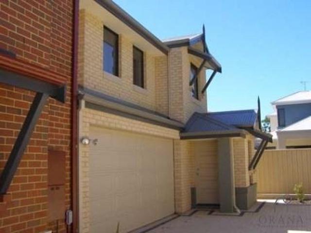 Stylish Two Storey Townhouse