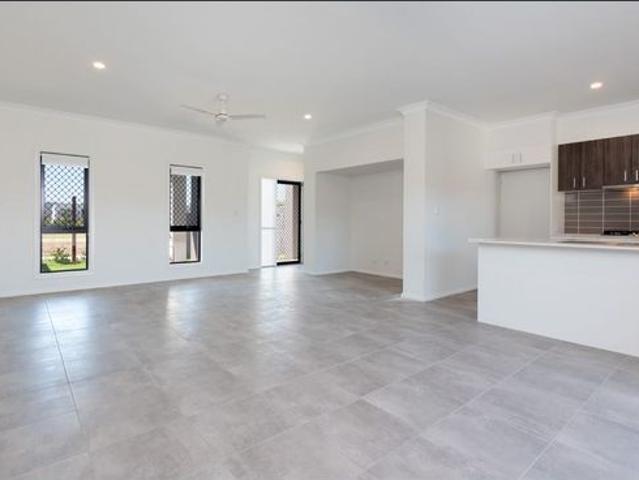 Stylish Terrace Home Ducted heating & cooling