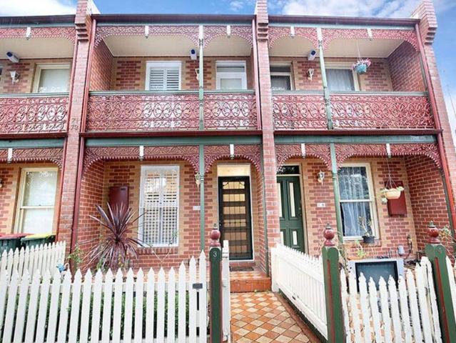 Stylish Terrace Living Beautifully Presented