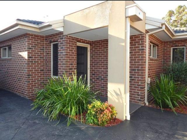 Stylish Three Bedroom Home in a Convenient Reservoir Location