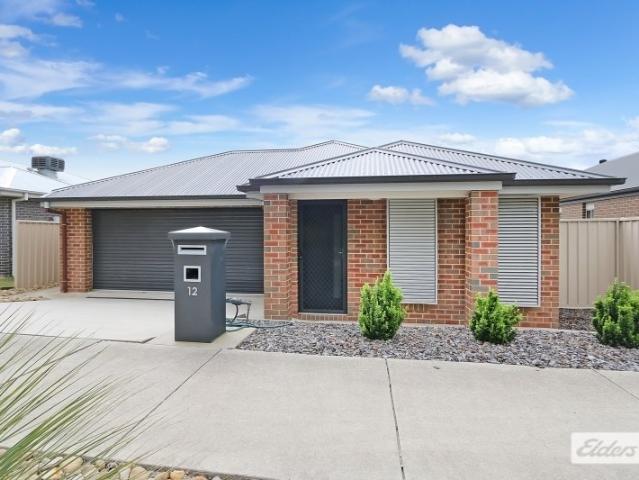 Stylish Three Bedroom Home in Prime White Box Rise Location