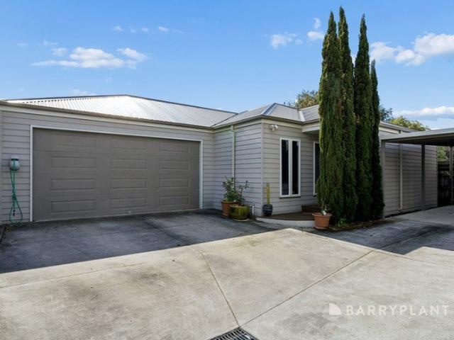 Stylish Three Bedroom Home Just 300m from the Foreshore