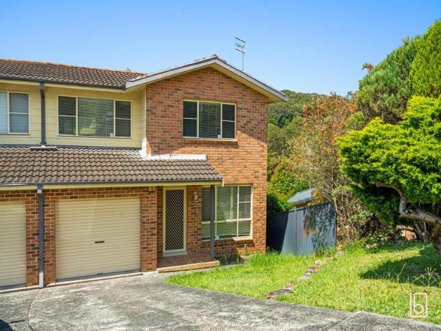 Stylish Three Bedroom Townhouse in a Quiet Terrigal Location