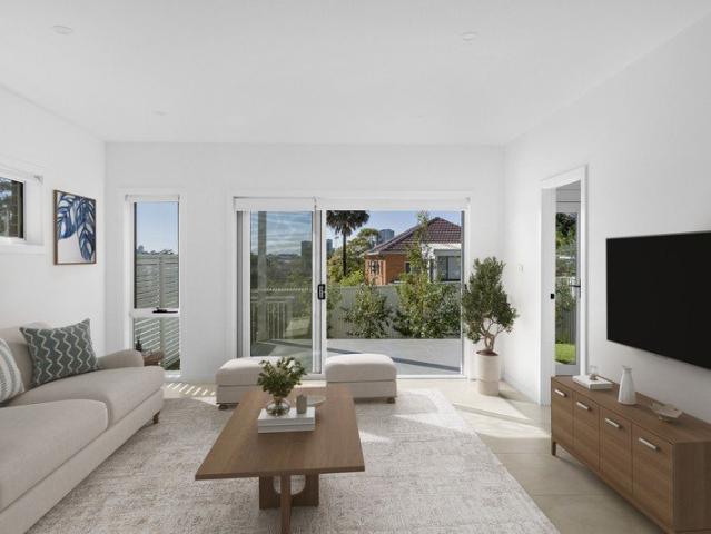 Stylish three bedroom townhouse