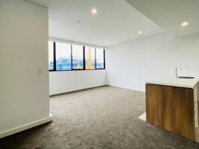 Stylish Top Floor Living in the Heart of Kogarah