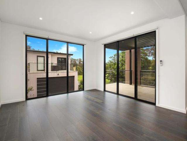 Stylish Townhome & Exceptional Location