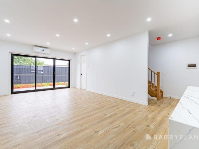 Stylish Townhome in a Prime Location