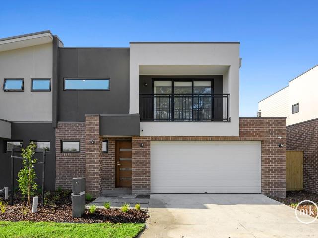 Stylish Townhouse