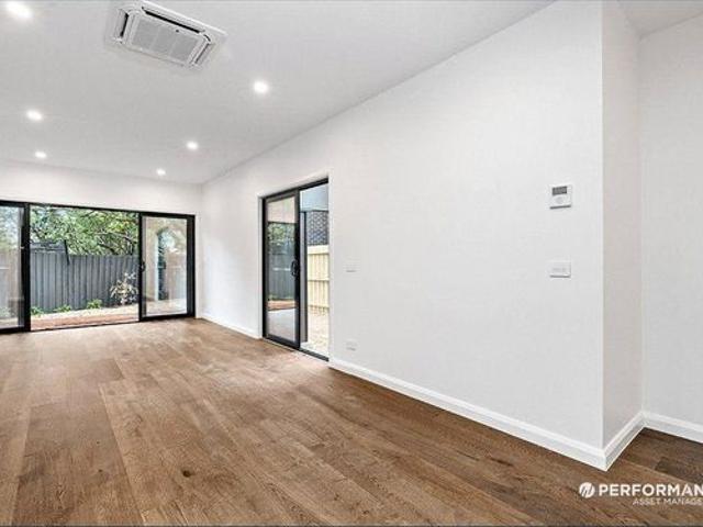 Stylish Townhouse with Premium Finishes in a Prime Location