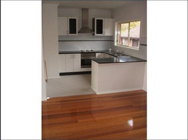 STYLISH TOWNHOUSE IN THE HEART OF HEIDELBERG