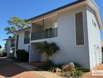 Stylish Townhouse in a Secure Complex!